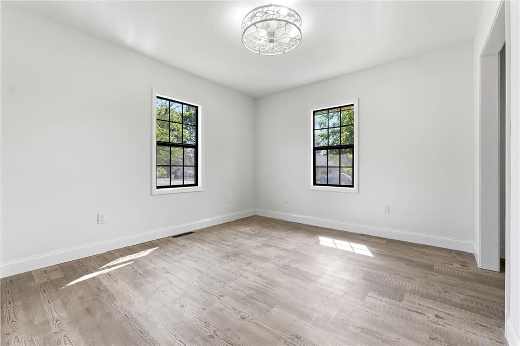 2103 Jil Street — photo 19