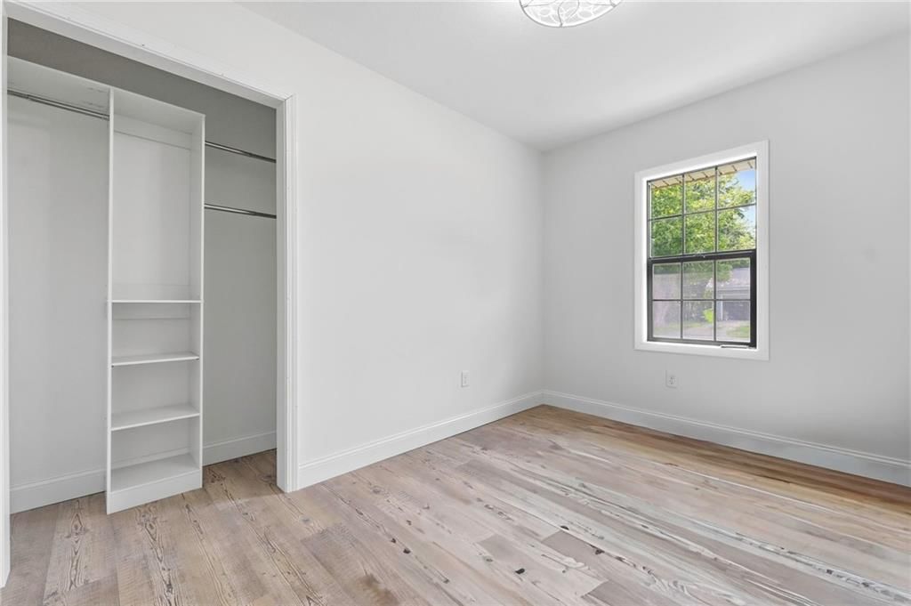 2103 Jil Street — photo 22