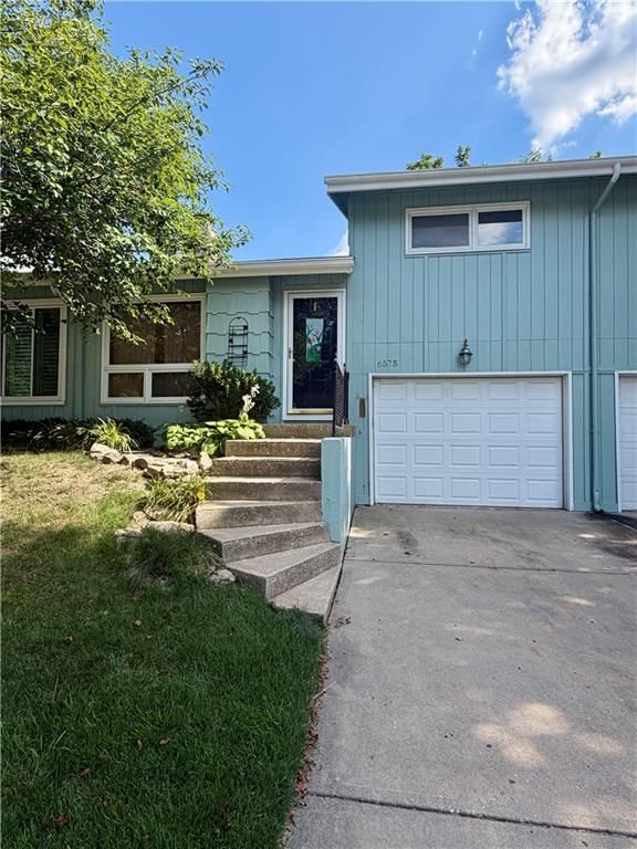 6575 W 49TH Street — photo 1