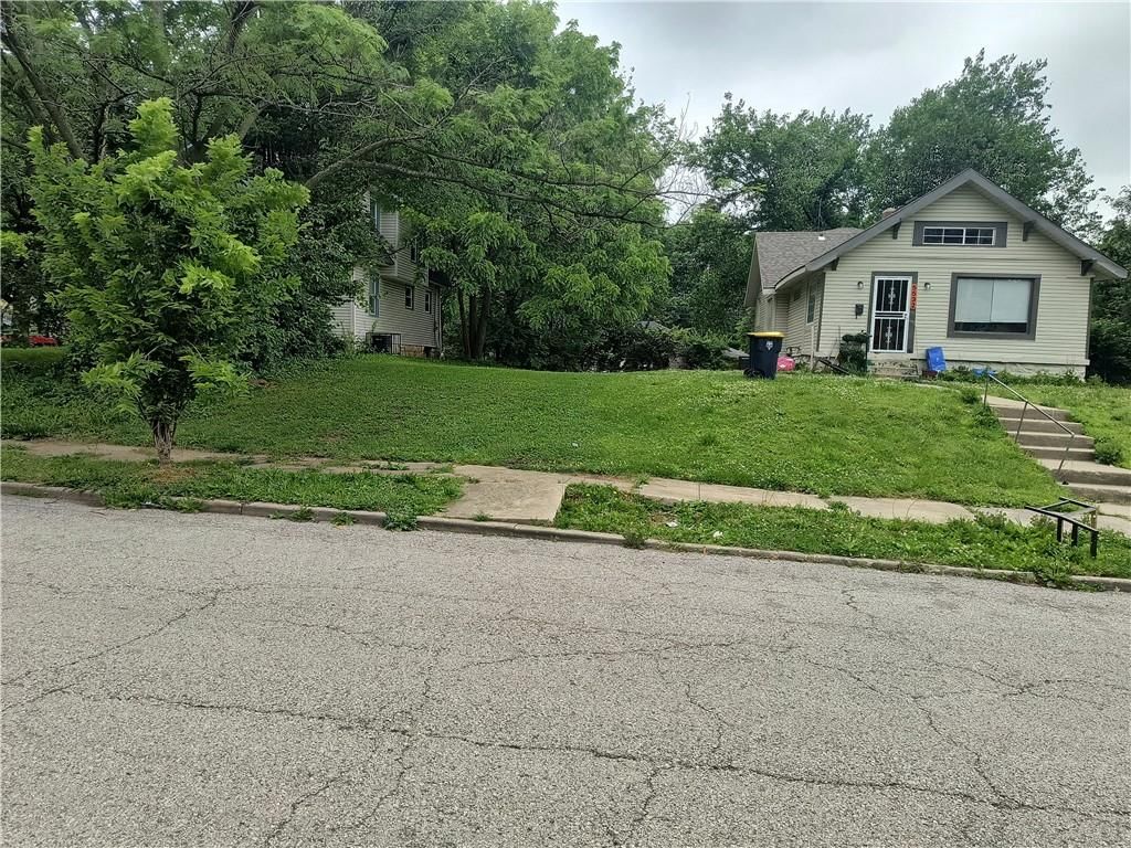 5534 Michigan Avenue — photo 1