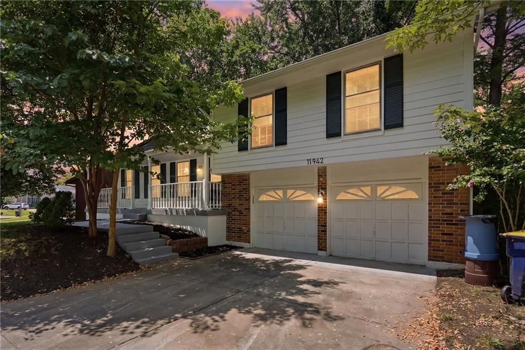 11942 Harrison Drive — photo 2