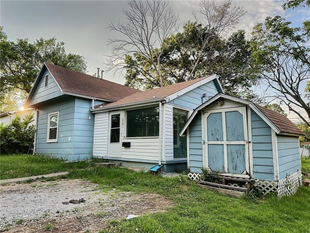 223 W Marshall Street — photo 10