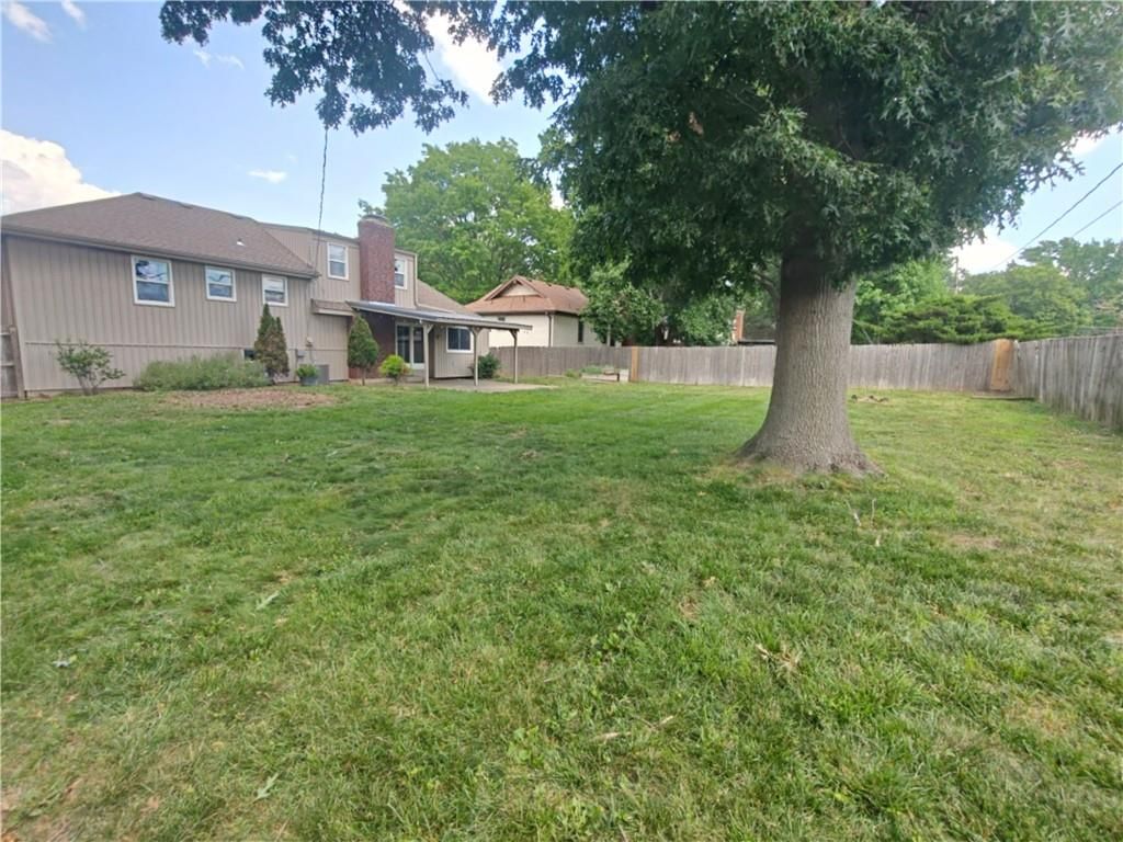 1512 SW MORNINGSIDE Drive — photo 32