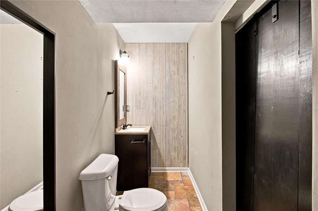 46 Emerald Shore Drive — photo 9