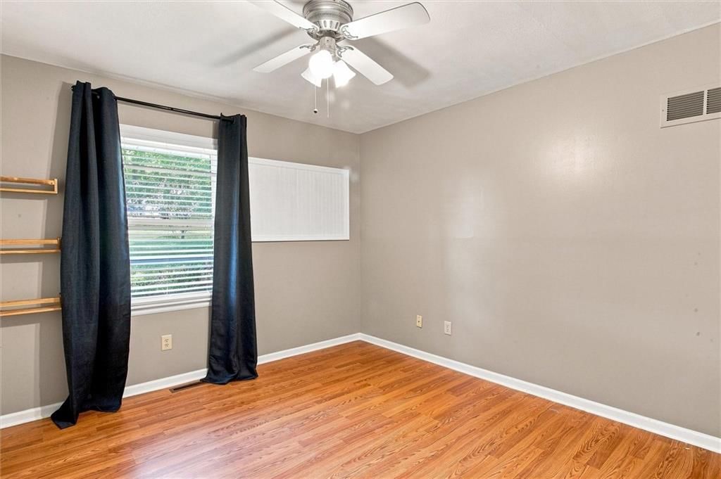 46 Emerald Shore Drive — photo 10