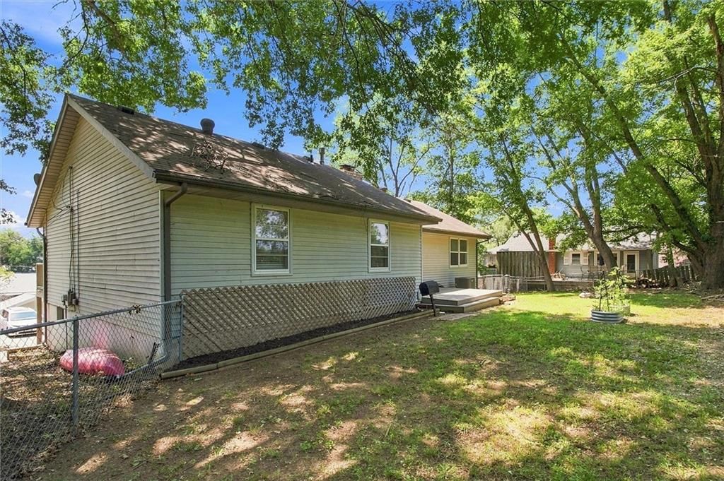 46 Emerald Shore Drive — photo 26