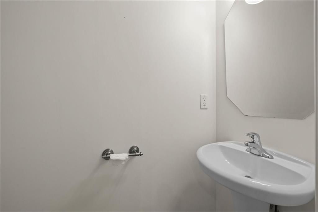 1101 Walnut Street — photo 14