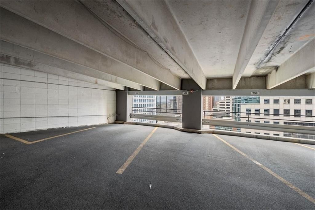 1101 Walnut Street — photo 24