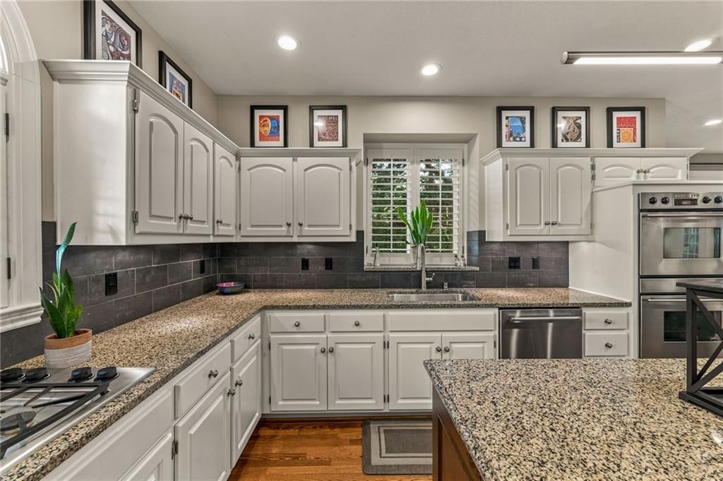 13212 Fontana Street — photo 22