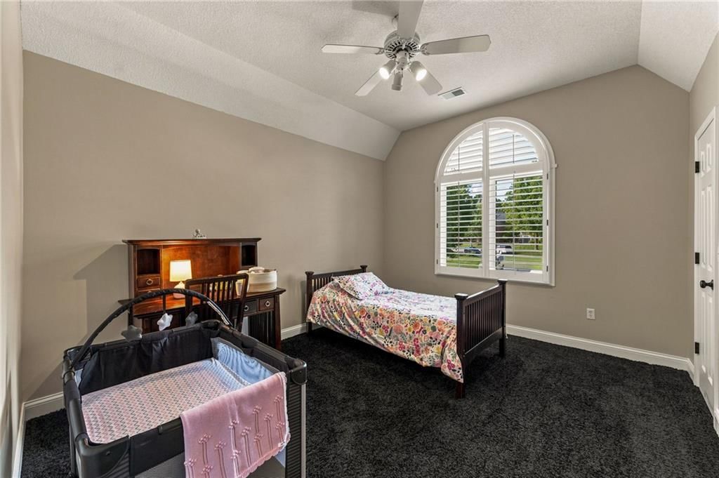 13212 Fontana Street — photo 32