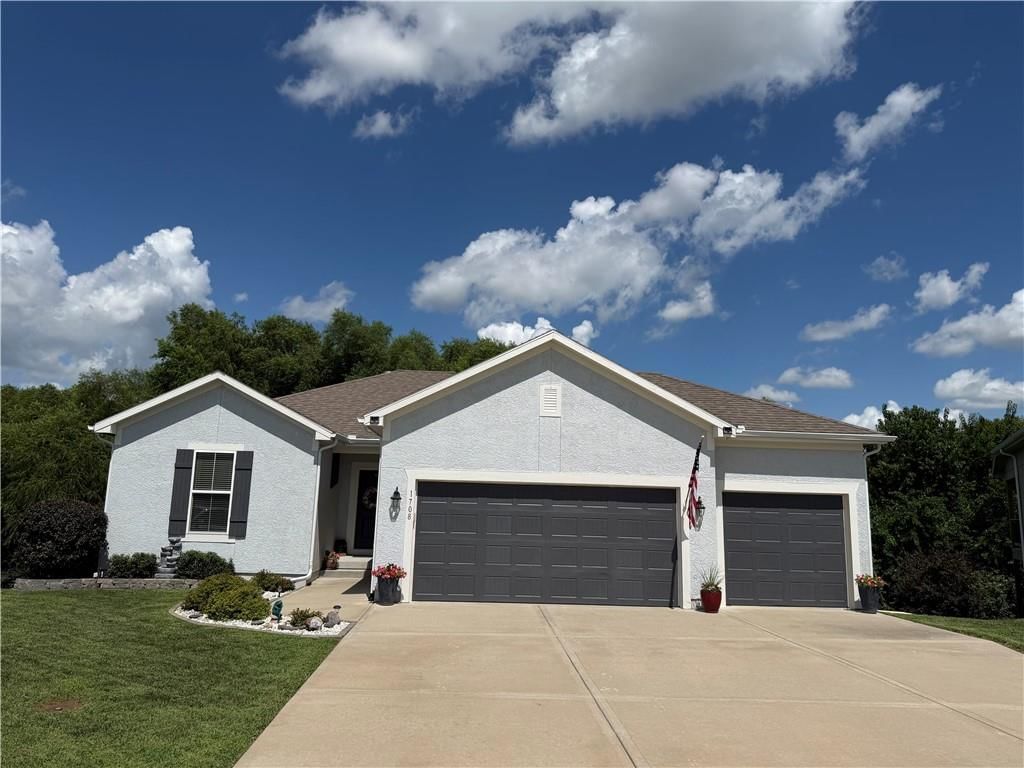 1708 Pam Court — photo 1