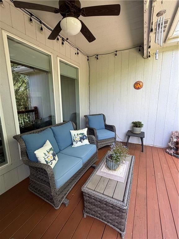 1708 Pam Court — photo 2