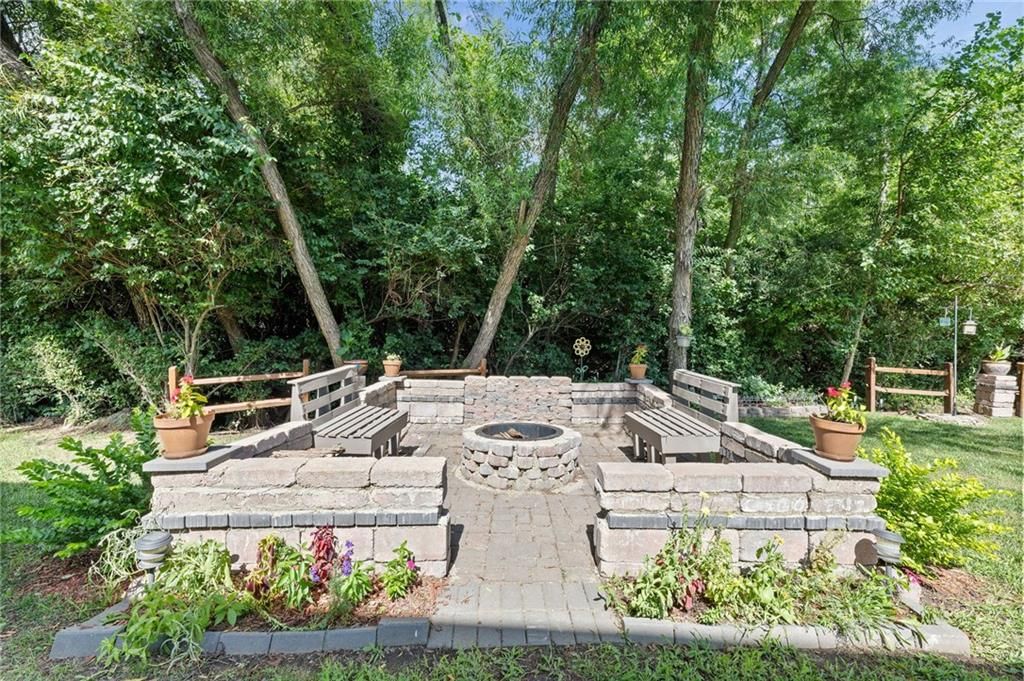 1708 Pam Court — photo 16
