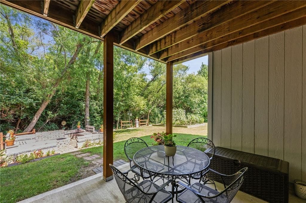 1708 Pam Court — photo 34