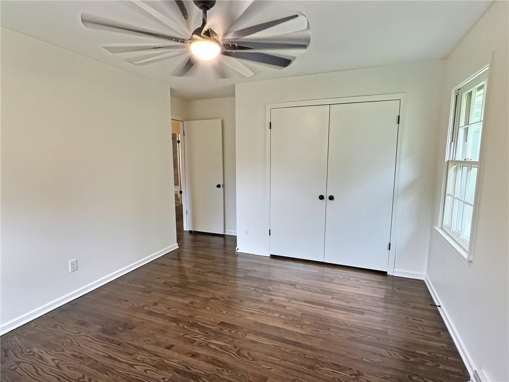 619 W 114th Terrace — photo 11