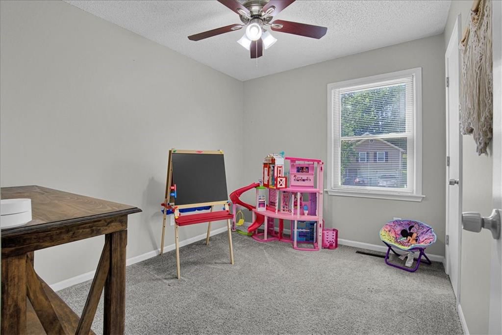 11215 N Donnelly Avenue — photo 29