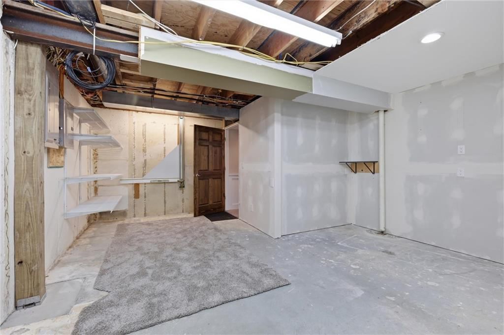 6805 Mill Creek Road — photo 37