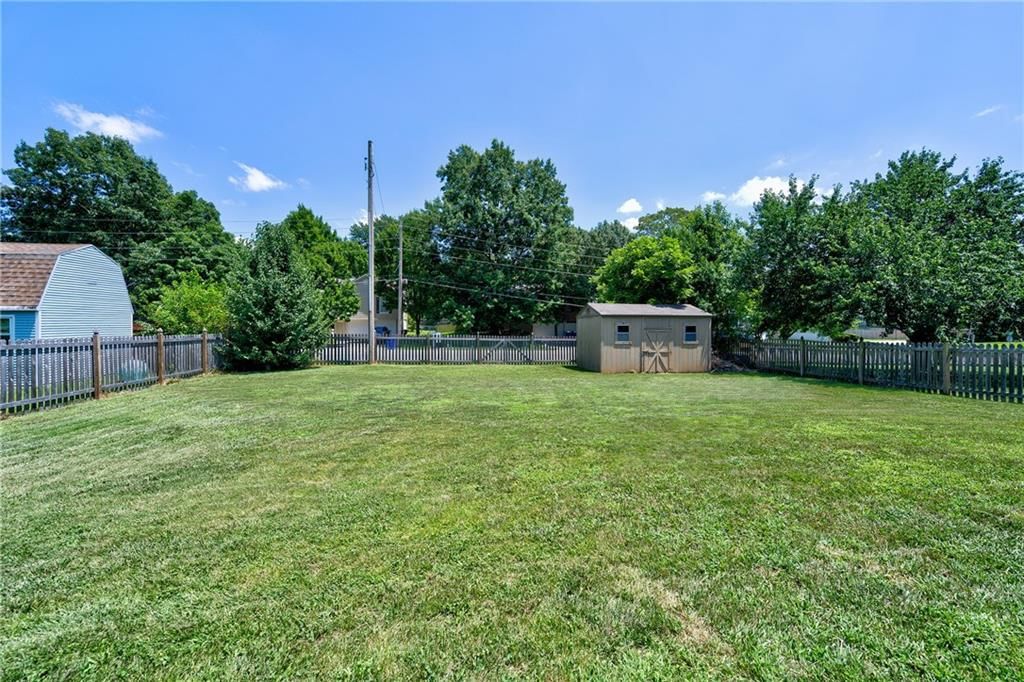 1231 NE DEERBROOK Circle — photo 5