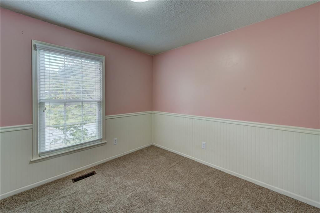 1231 NE DEERBROOK Circle — photo 19
