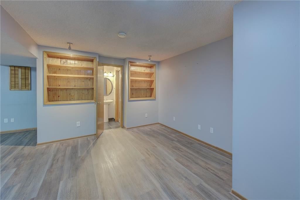 1231 NE DEERBROOK Circle — photo 23