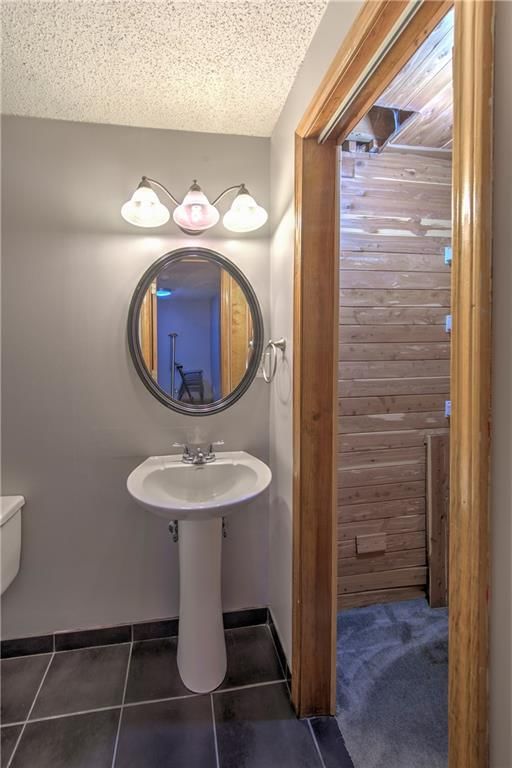 1231 NE DEERBROOK Circle — photo 25
