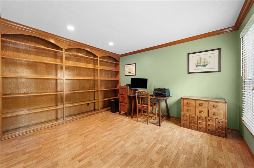 8448 Constance Street — photo 9
