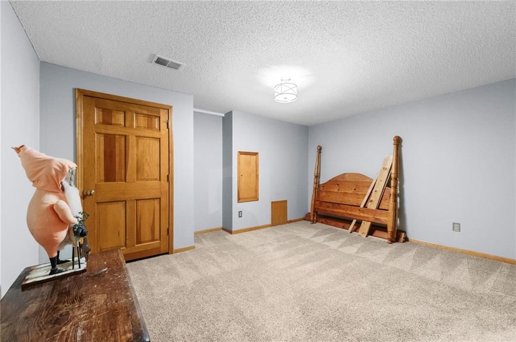 8448 Constance Street — photo 38