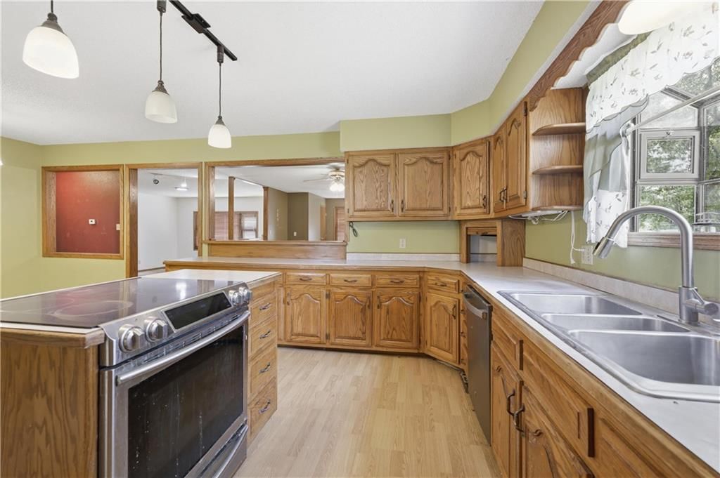 2710 N Michigan Street — photo 13