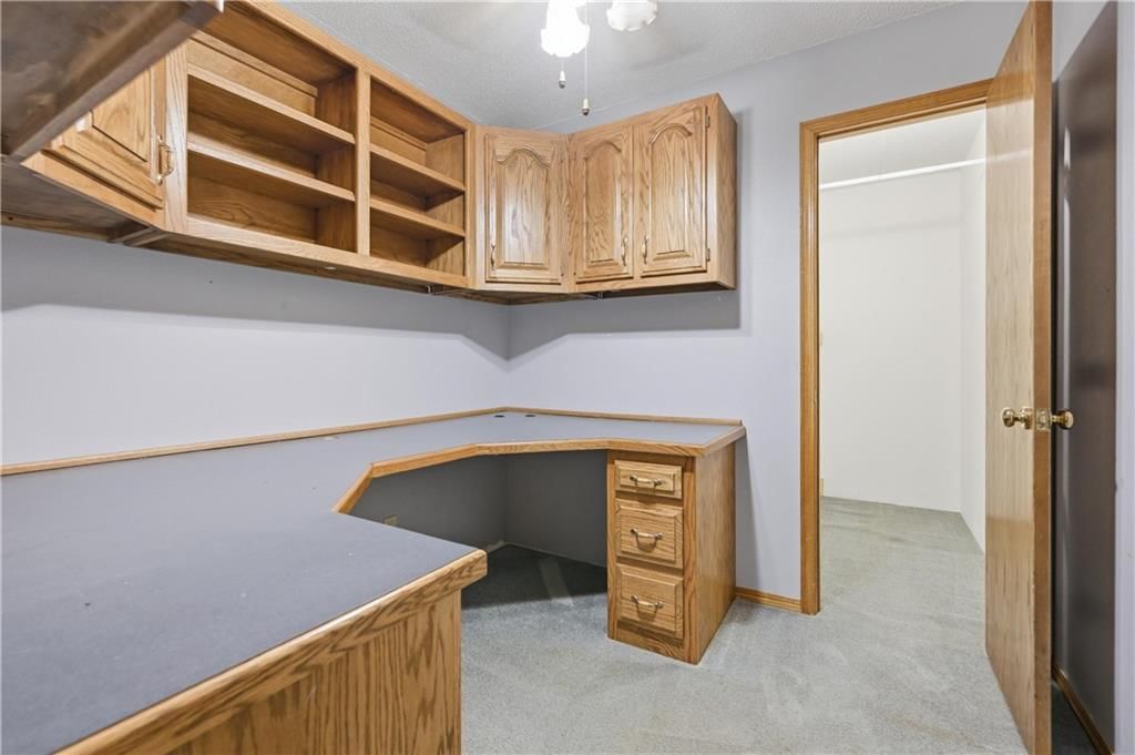 2710 N Michigan Street — photo 31