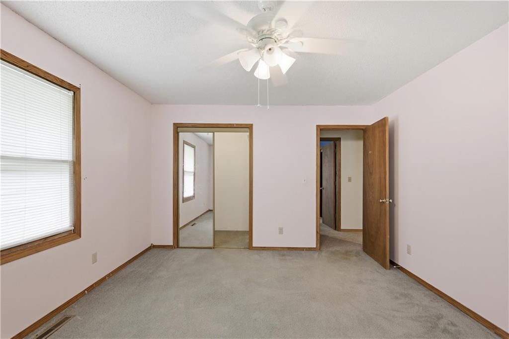 2710 N Michigan Street — photo 33