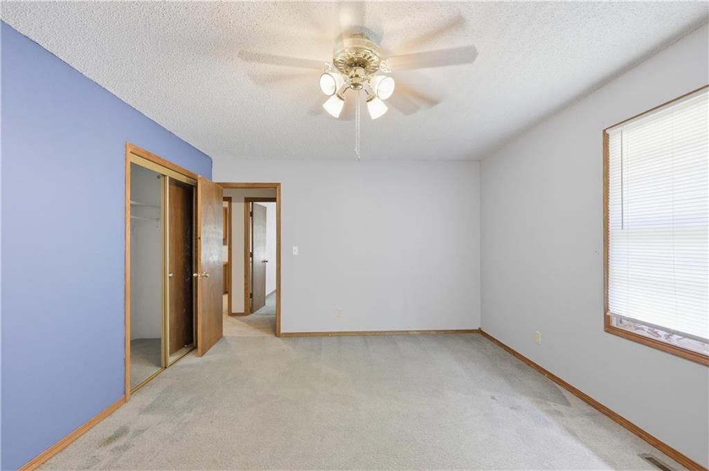 2710 N Michigan Street — photo 35
