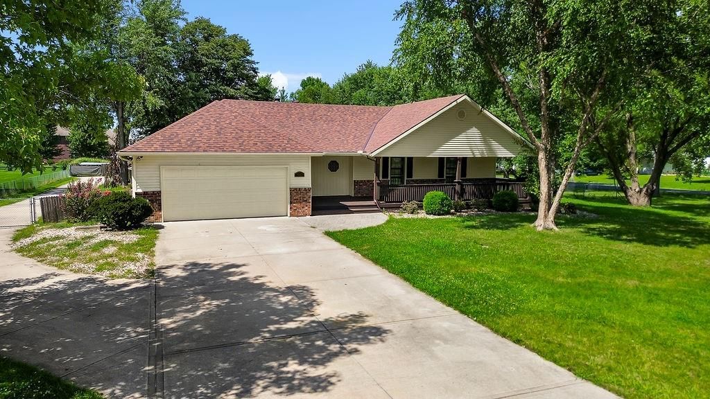 5530 W 201st Street — photo 17