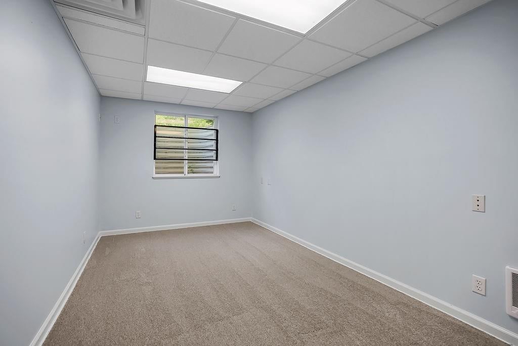 5530 W 201st Street — photo 32