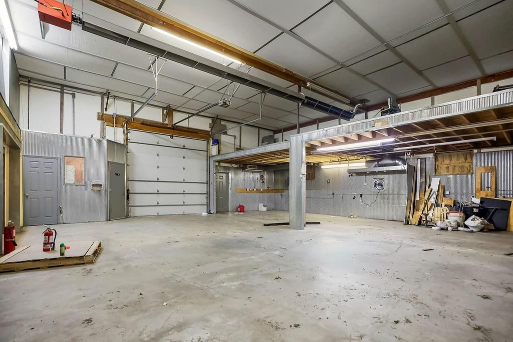 5530 W 201st Street — photo 43
