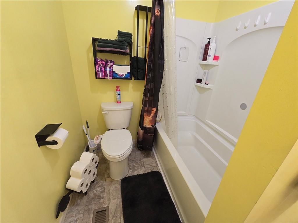 430 Walnut Avenue — photo 20