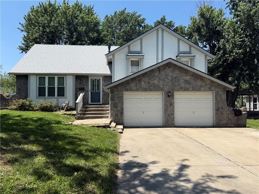 505 S Ridge Drive — photo 1