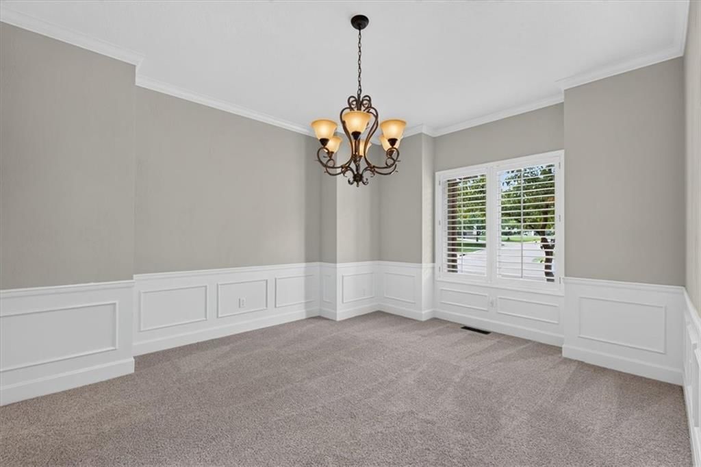 2216 SW Waterfall Drive — photo 3