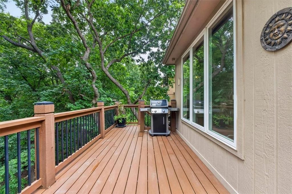 2216 SW Waterfall Drive — photo 15