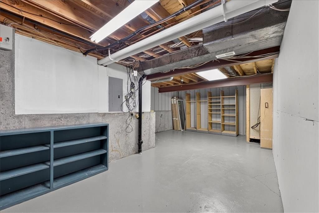 2216 SW Waterfall Drive — photo 42