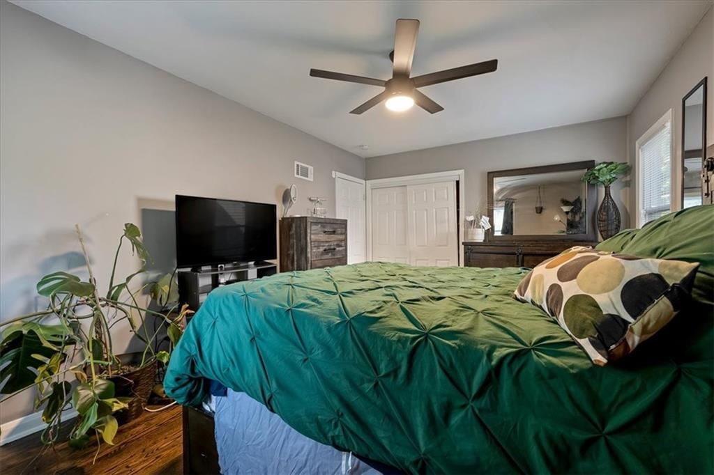 4214 E 68th Street — photo 13