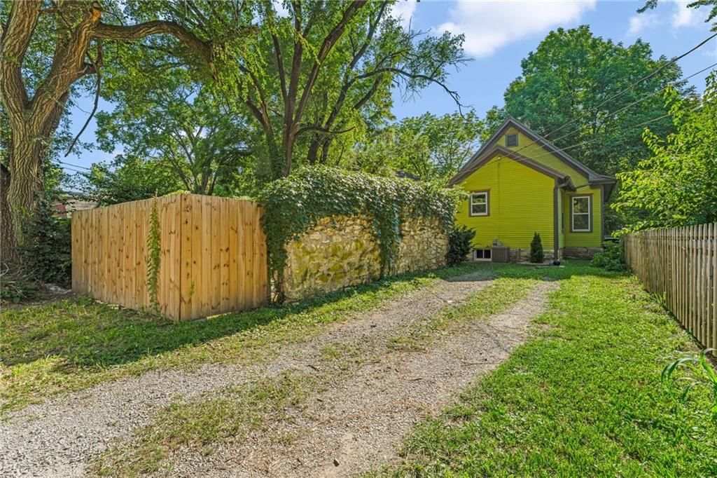 920 Connecticut Street — photo 33