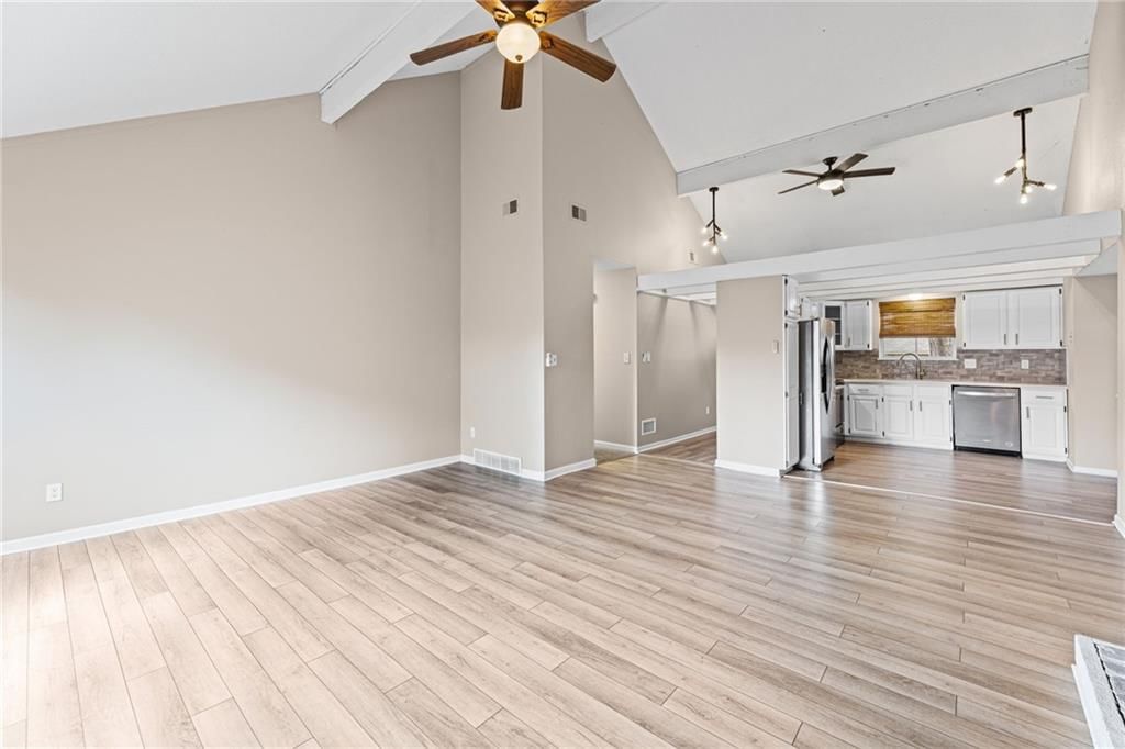 8023 Halsey Street — photo 6
