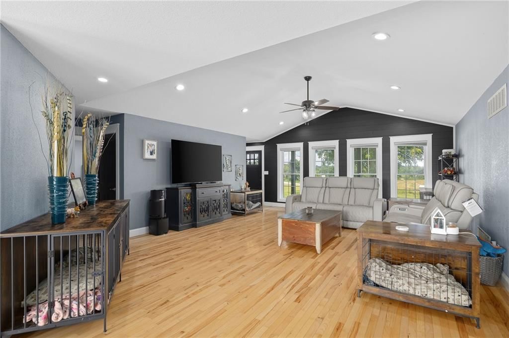 10700 SE Crabapple Road — photo 18