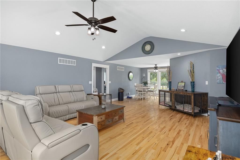 10700 SE Crabapple Road — photo 19