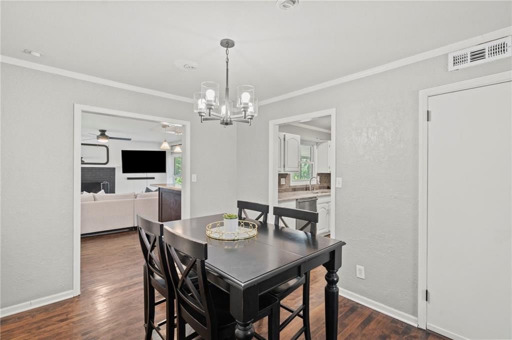 7333 W Maple Street — photo 8