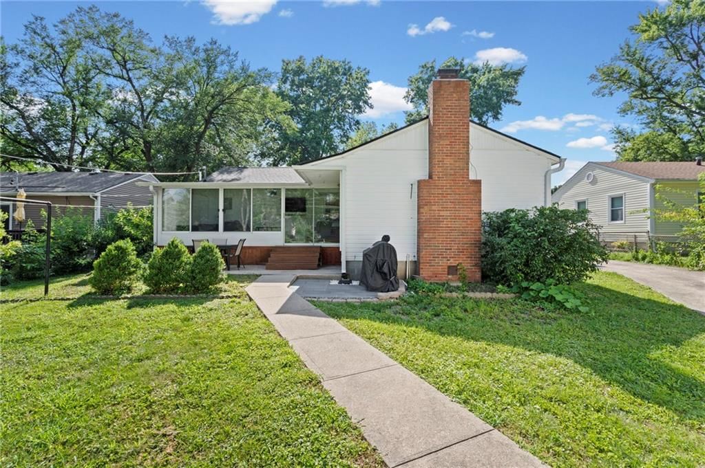 7333 W Maple Street — photo 34