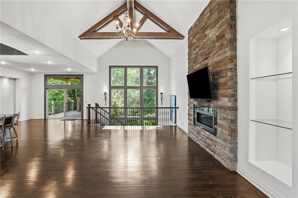 6119 Southlake Drive — photo 4