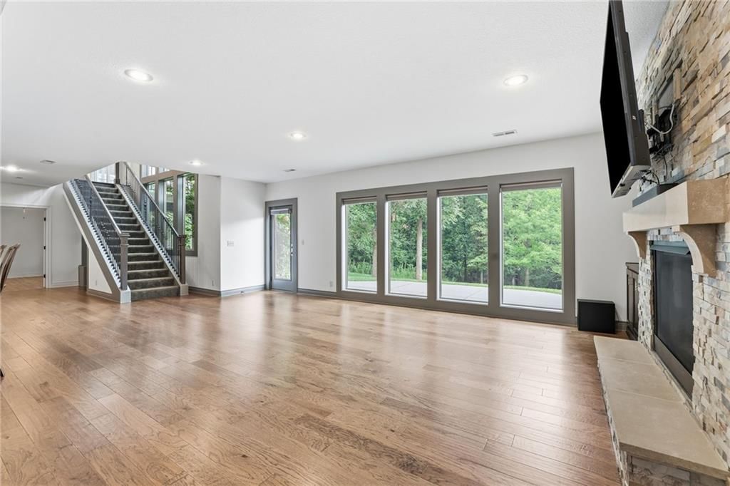 6119 Southlake Drive — photo 55