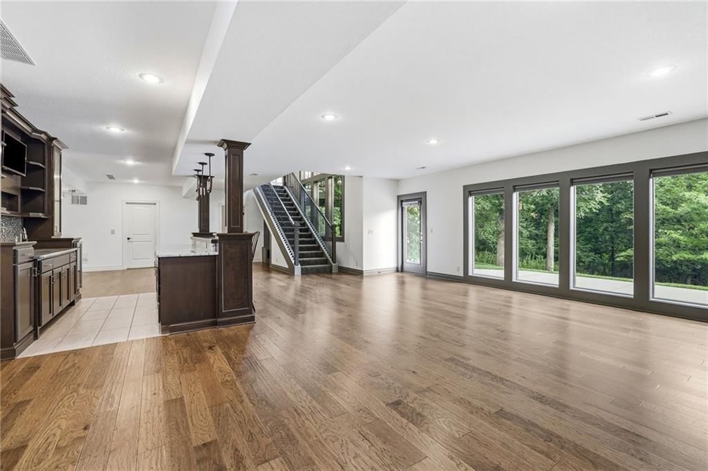 6119 Southlake Drive — photo 56