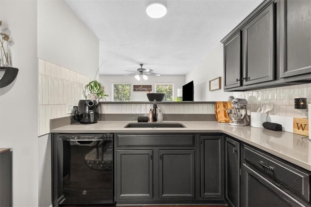 3482 SW Wysteria Terrace — photo 7